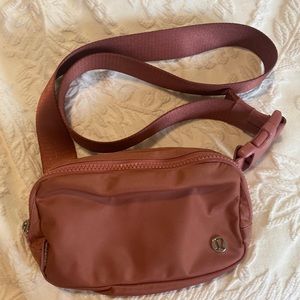 Lululemon belt bag